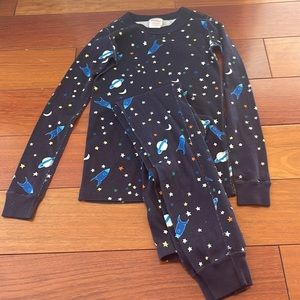 Hanna Andersson pajamas size 130